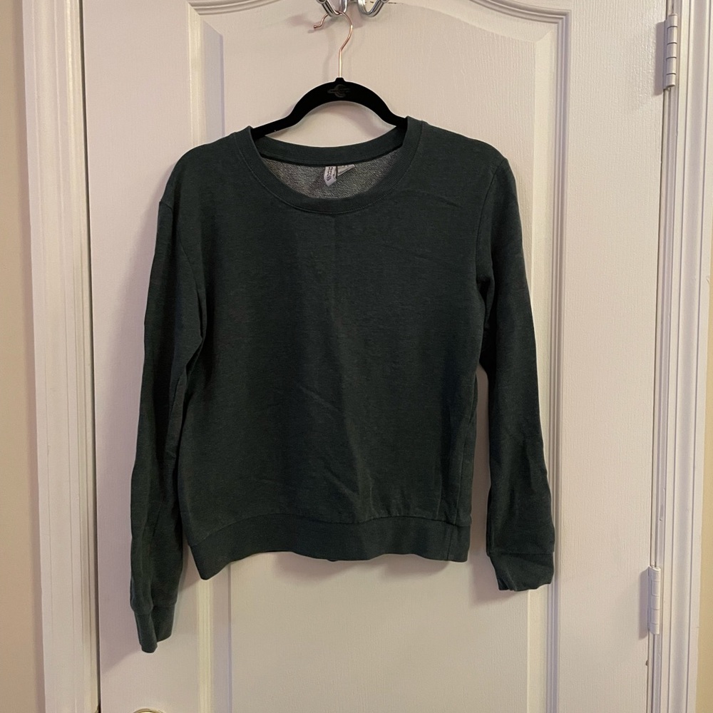Green size small crew sweater womens